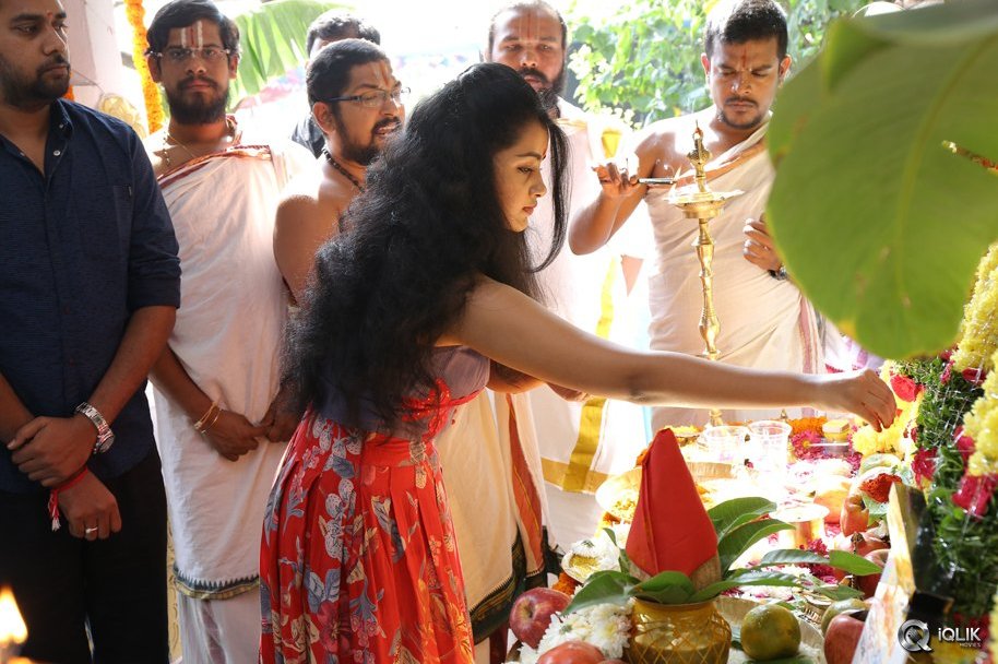 Naga-Chaitanya-and-Shruti-Haasan-New-Movie-Opening